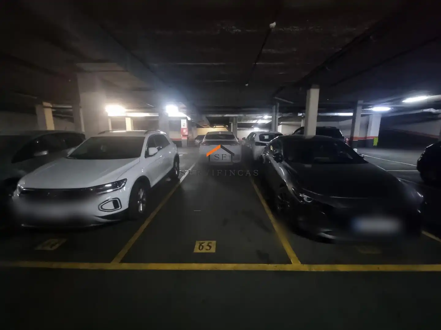 Parking of Flat for rent in Madrid  with Heating, Parquet flooring and Storage room