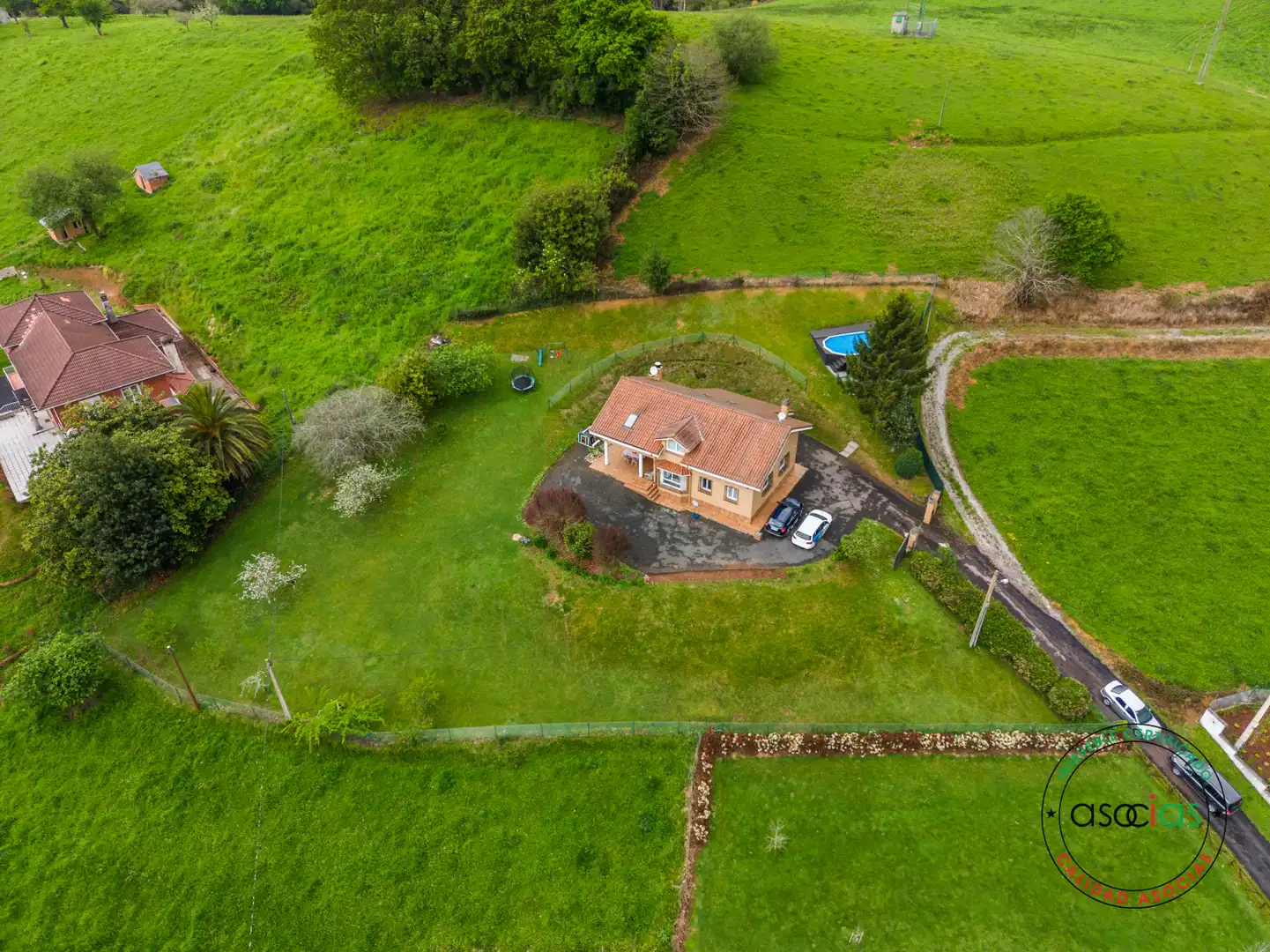 Casa o xalet en venda en Soto del Barco amb Calefacció, Jardí privat i Terrassa