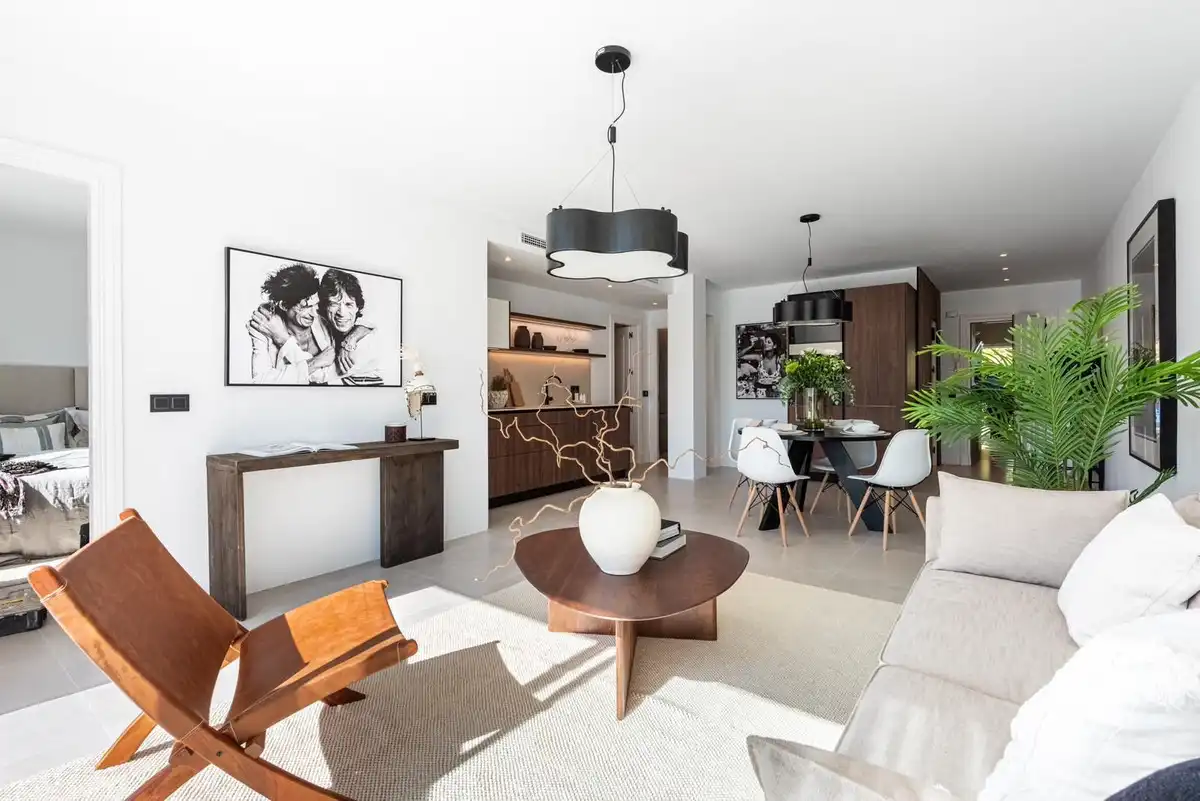Wohnzimmer von Wohnungen zum Verkauf in Benahavís mit Klimaanlage, Terrasse und Gemeinschaftspool