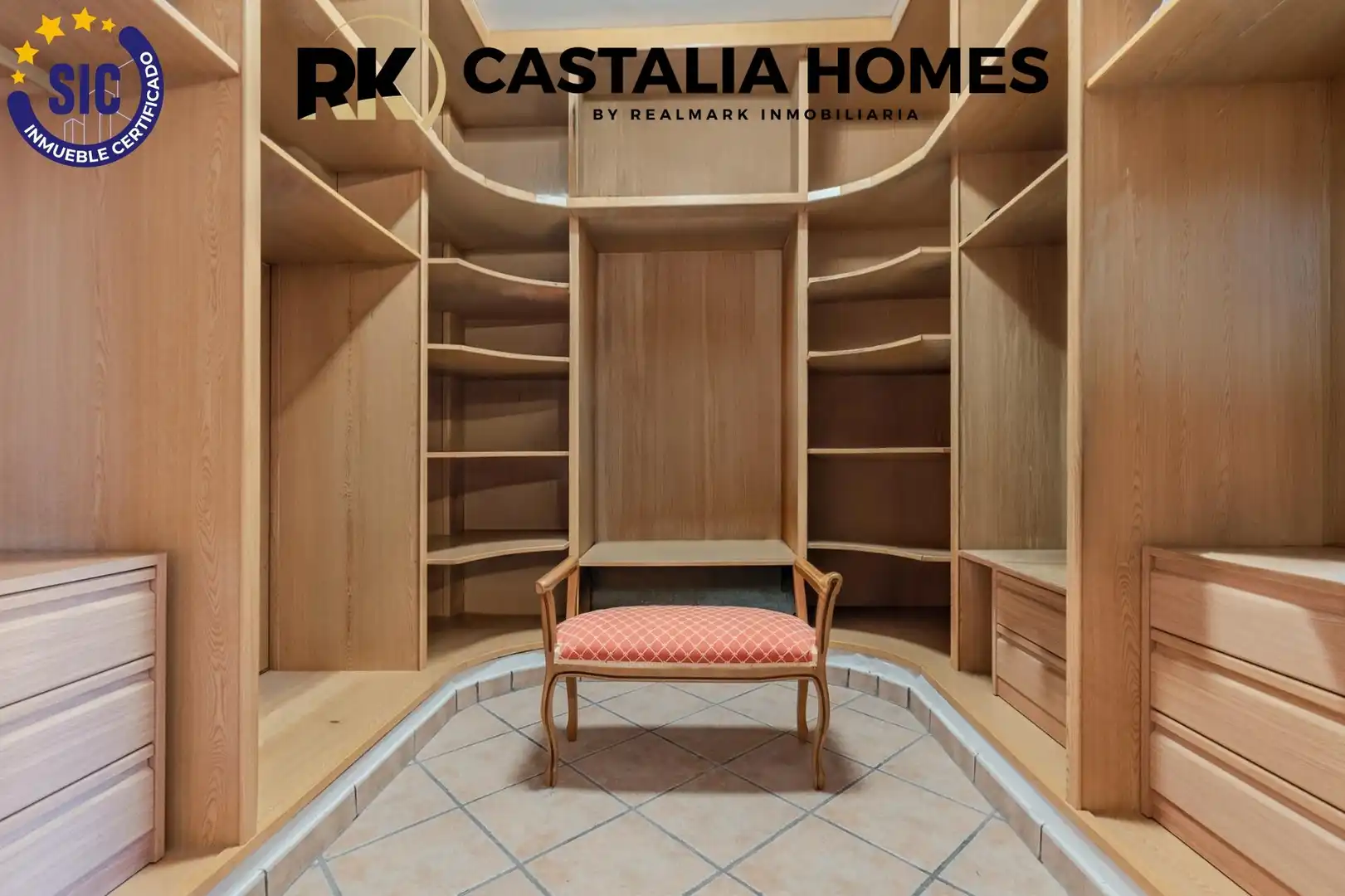 Dormitori de Casa o xalet en venda en Borriol amb Aire condicionat, Calefacció i Jardí privat