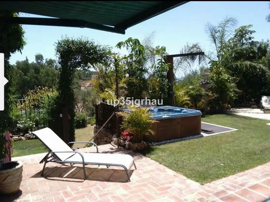 Apartamento con piscina en venta en Calle Parque Central 5, imagen 13