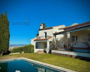 Exterior view of House or chalet for sale in Guadalajara Capital  with Heating, Storage room and Swimming Pool