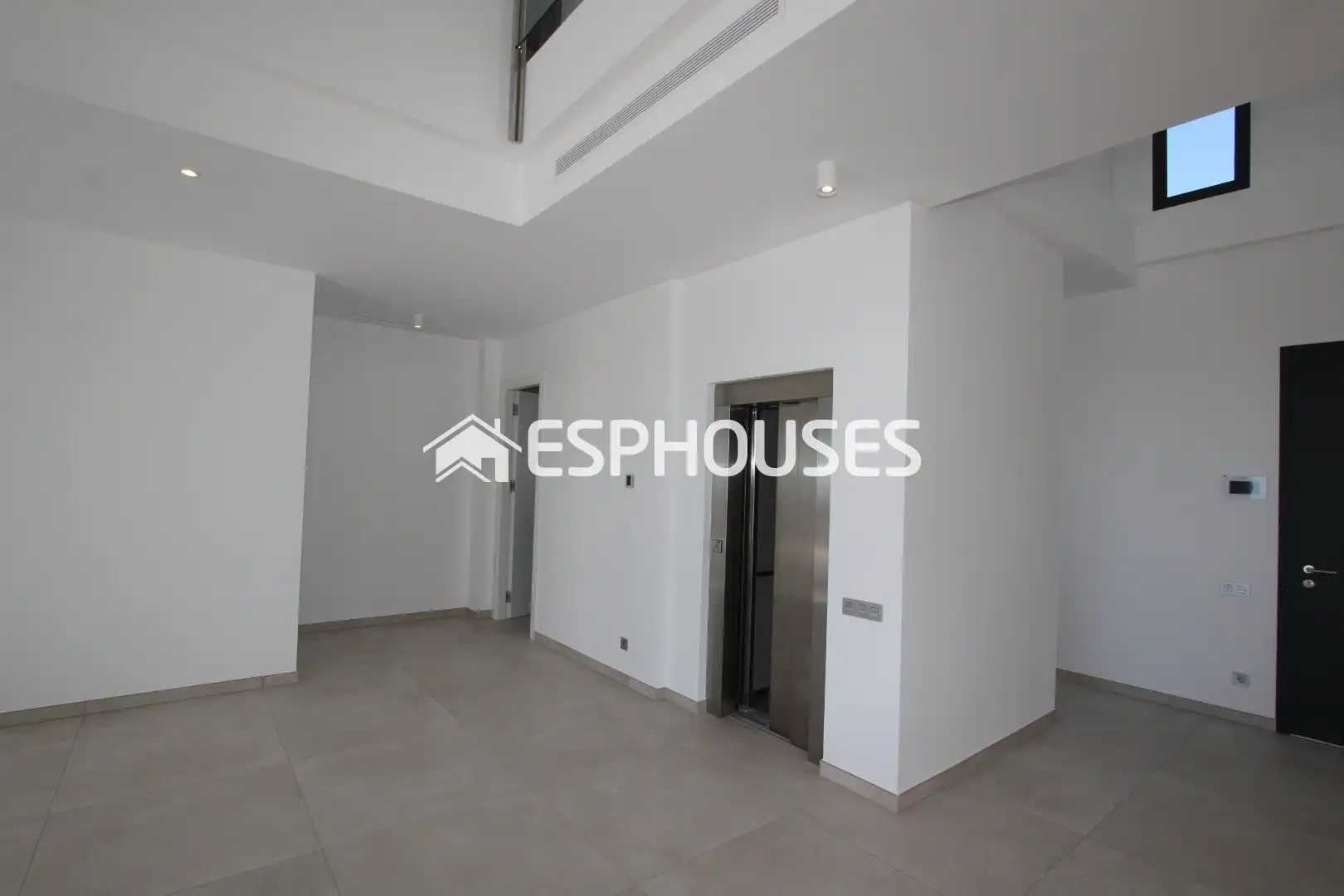 Villa avec terrasse à vendre à Golf Bahía, imagen 6