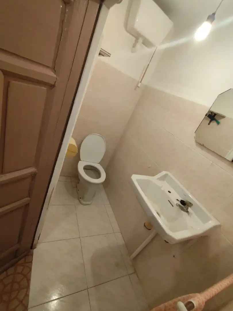 Bany de Casa o xalet en venda en Úbeda amb Terrassa, Balcó i Internet