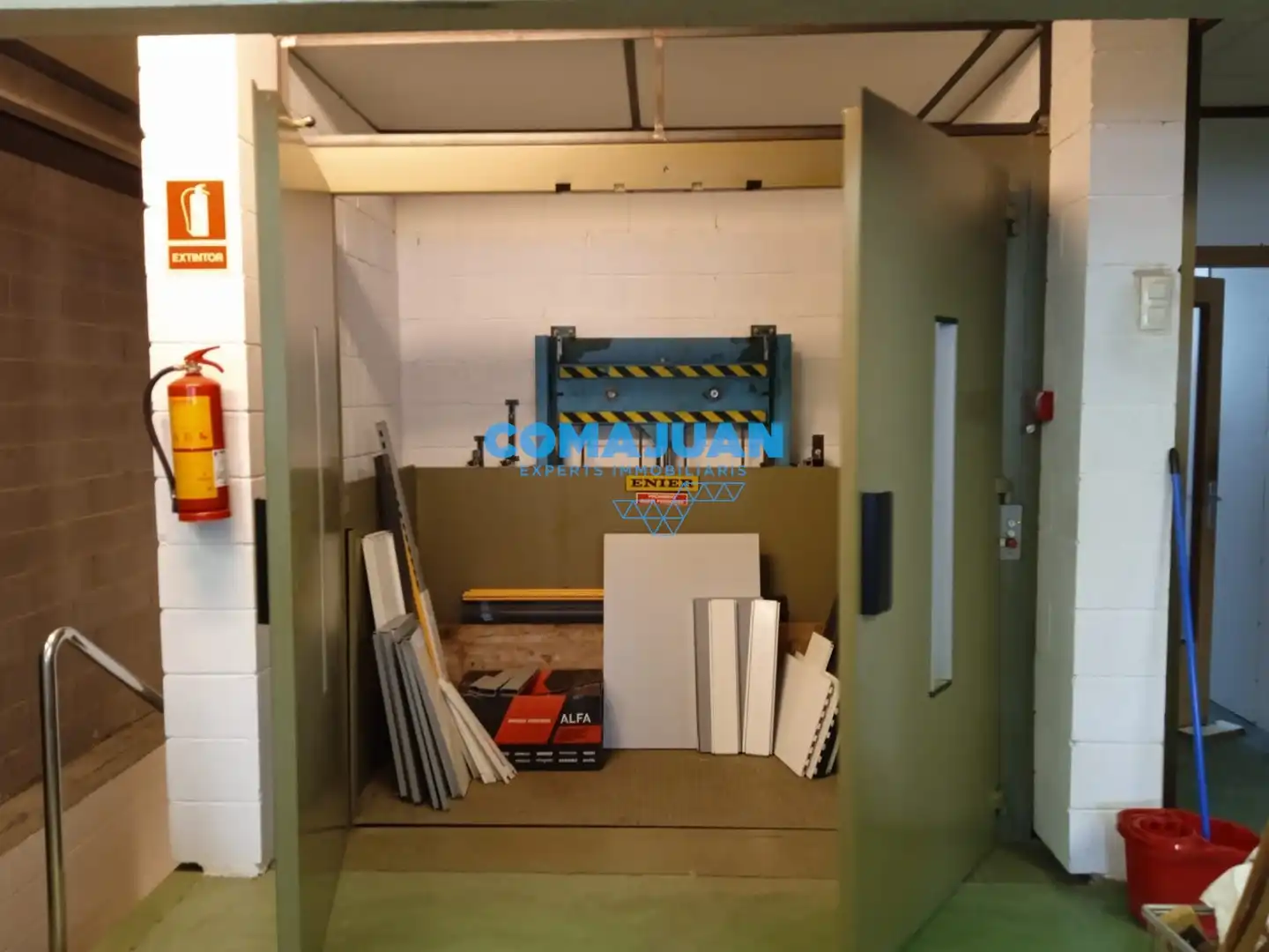Nave industrial en venta en Tordera