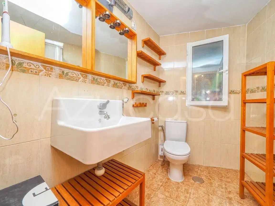 Bathroom of Flat for sale in Alicante / Alacant  with Air Conditioner, Terrace and Storage room