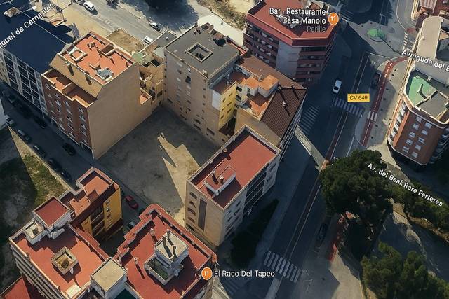 Terreno residencial en Venta en L'Olleria