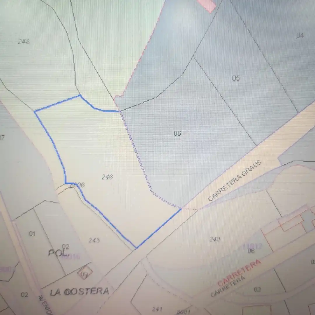 Terreni e lotti in vendita a El Grado, imagen 6