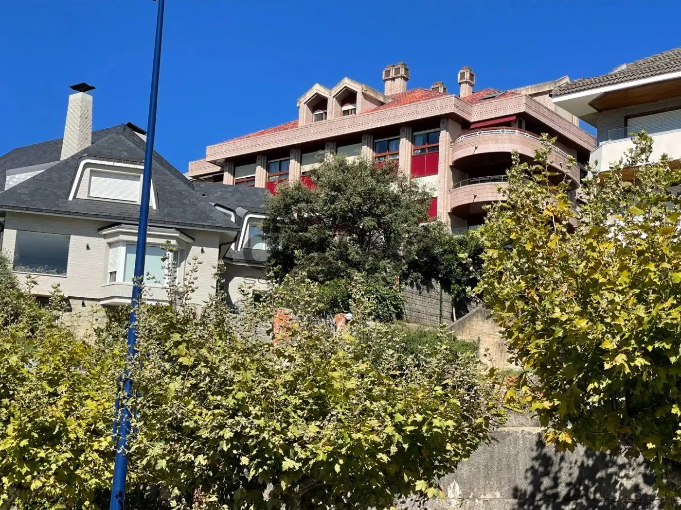 Vista exterior de Ático en venta en Santander con Calefacción y Terraza