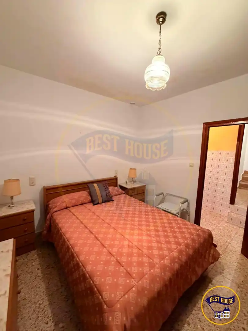 Habitación de Finca rústica en venta en Mira con Terraza y Amueblado