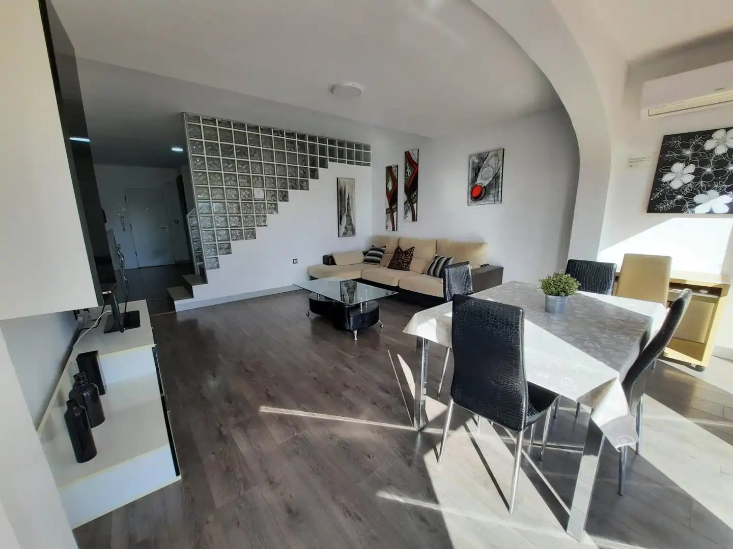 Living room of Attic for sale in Torremolinos  with Air Conditioner, Terrace and Furnished