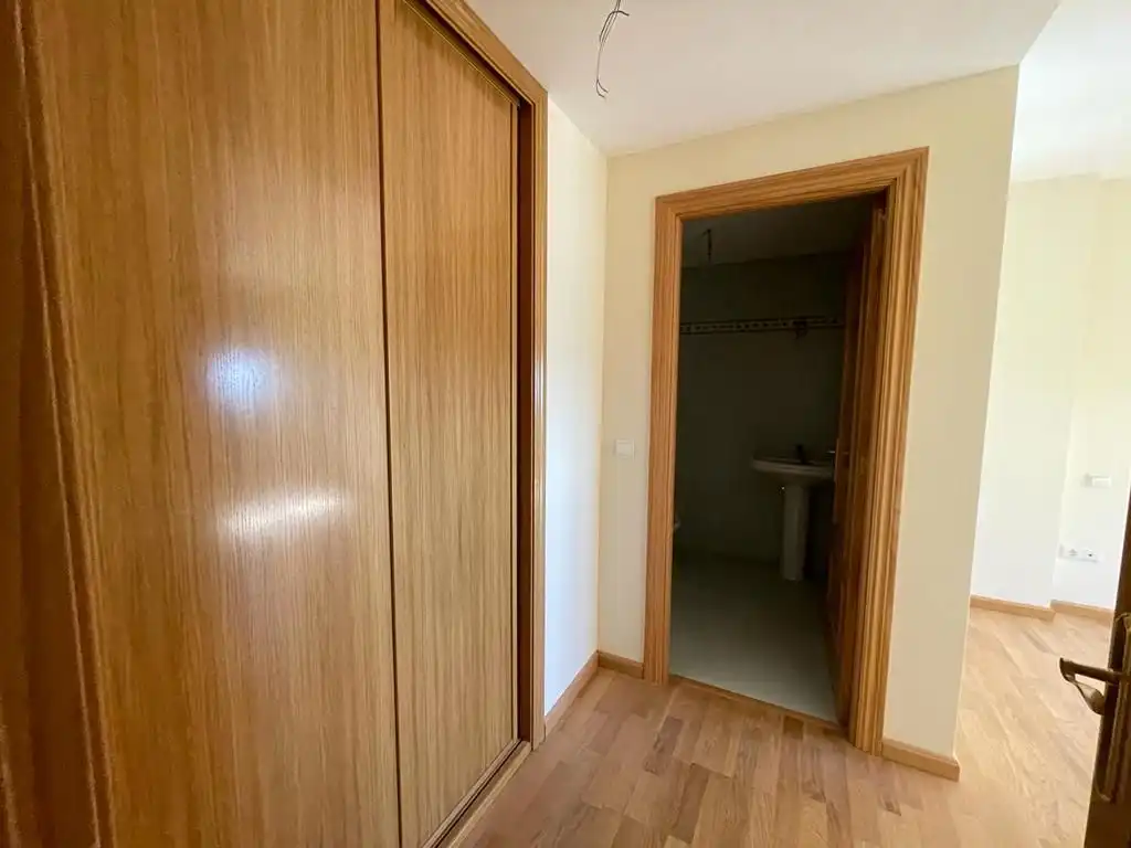 Bedroom of Flat for sale in Cortes de Pallás  with Parquet flooring, Terrace and Storage room