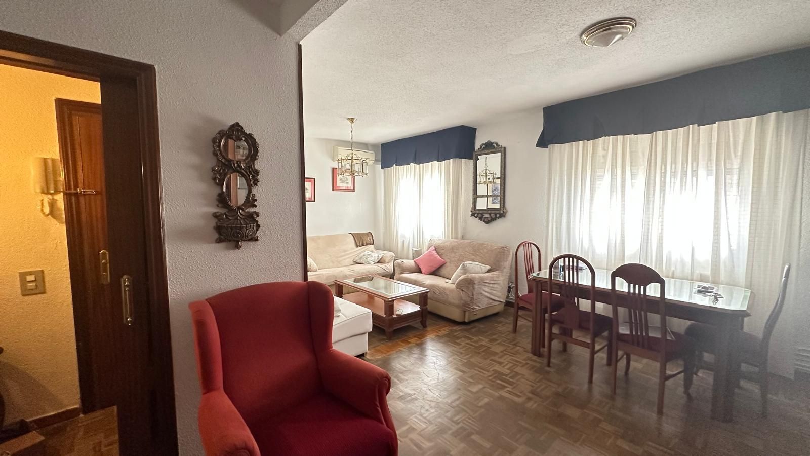 Living room of Apartment to rent in Villaviciosa de Odón  with Air Conditioner, Heating and Parquet flooring