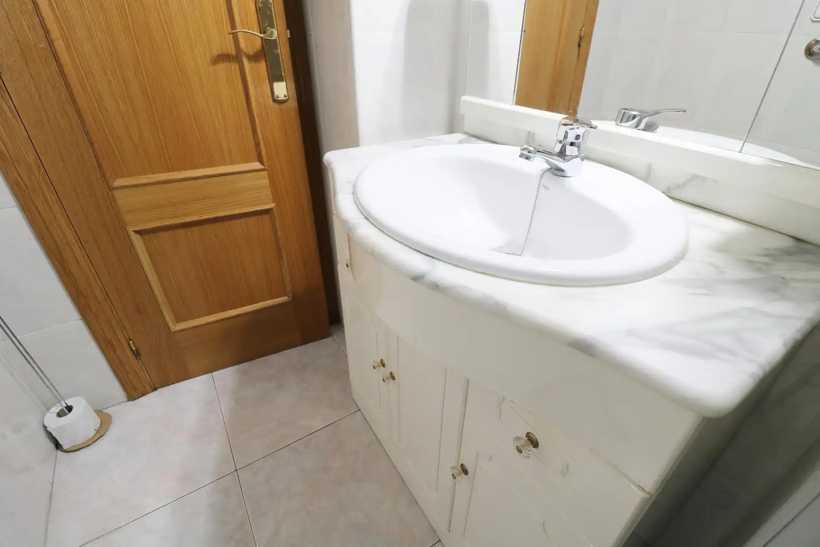 Bathroom of Flat for sale in Elche / Elx  with Air Conditioner, Storage room and Balcony