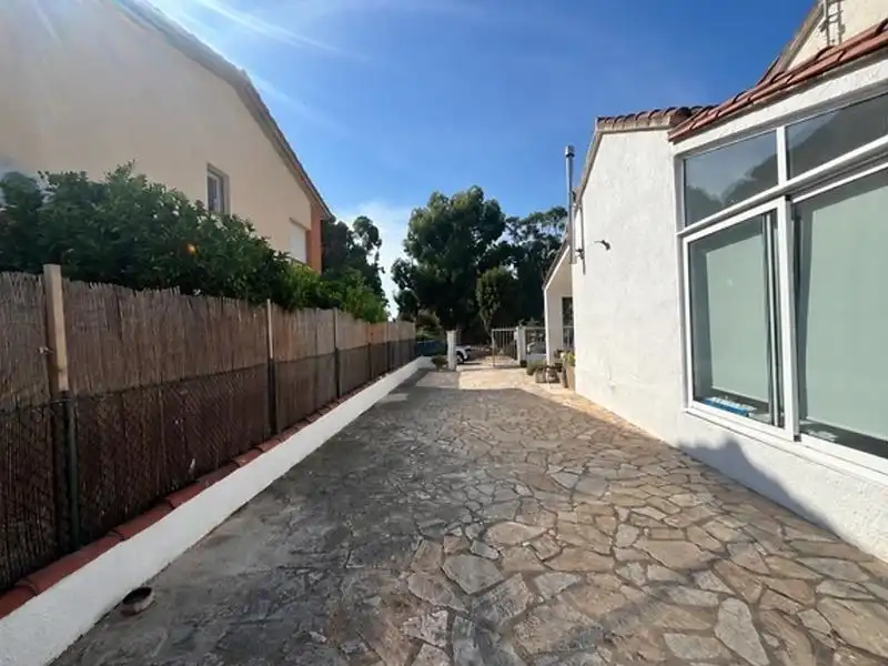Exterior view of Houses for sale in Nord