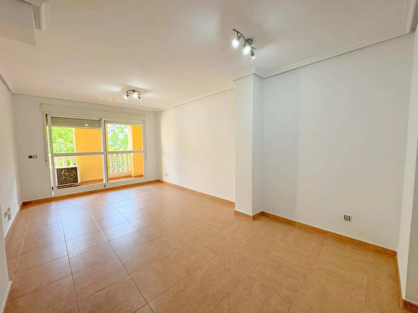 Vista exterior de Apartament en venda en Dénia