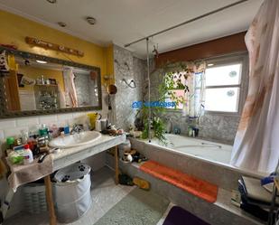 Bathroom of Duplex for sale in Getafe  with Air Conditioner, Heating and Private garden