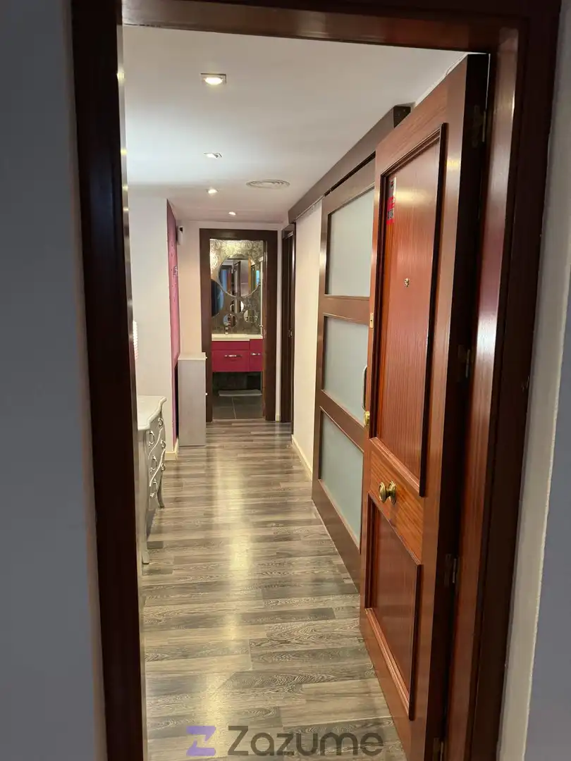Flat for rent in Zaragoza  with Air Conditioner, Heating and Parquet flooring