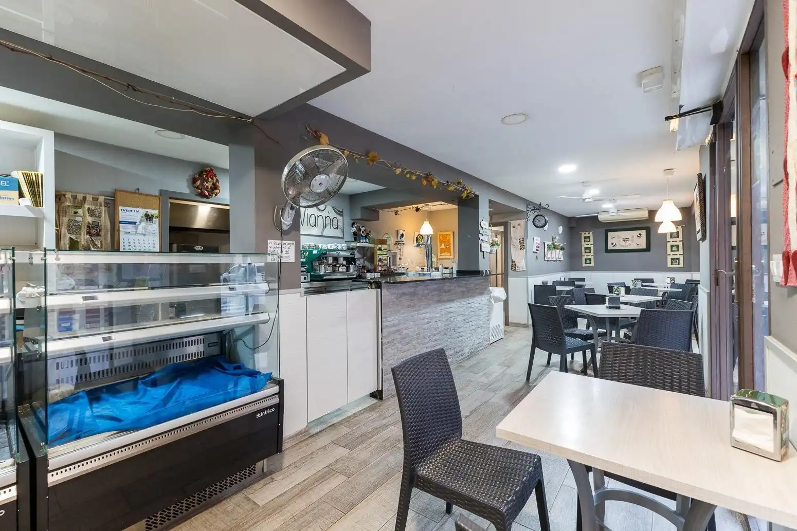 Local en venta en Mislata con Aire acondicionado