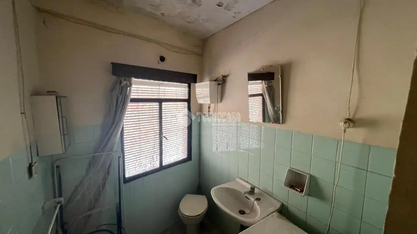 Baño de Casa adosada en venta en Lagartera con Terraza
