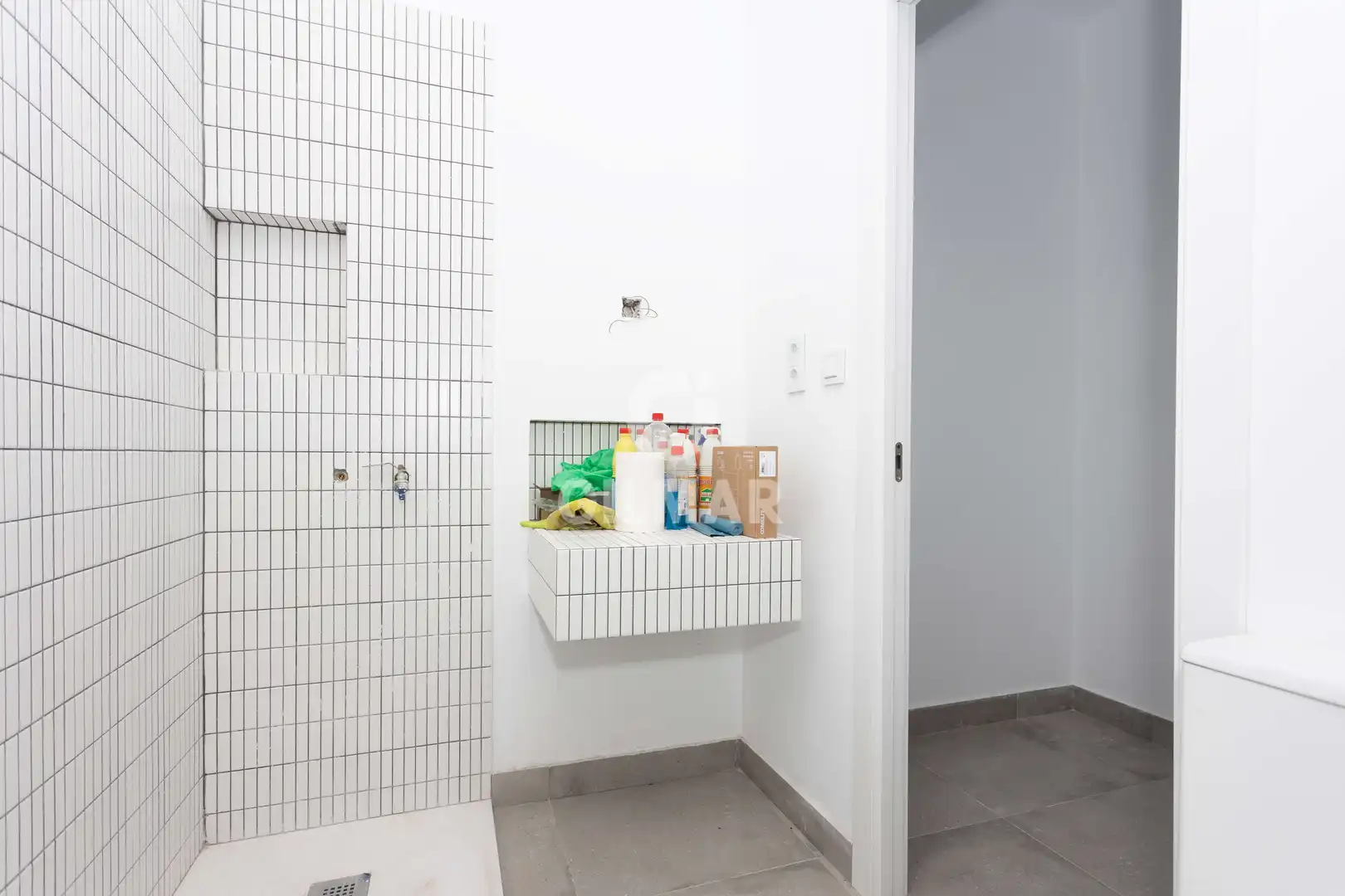 Bathroom of Ground floor for sale in Madrid  with Heating and Balcony