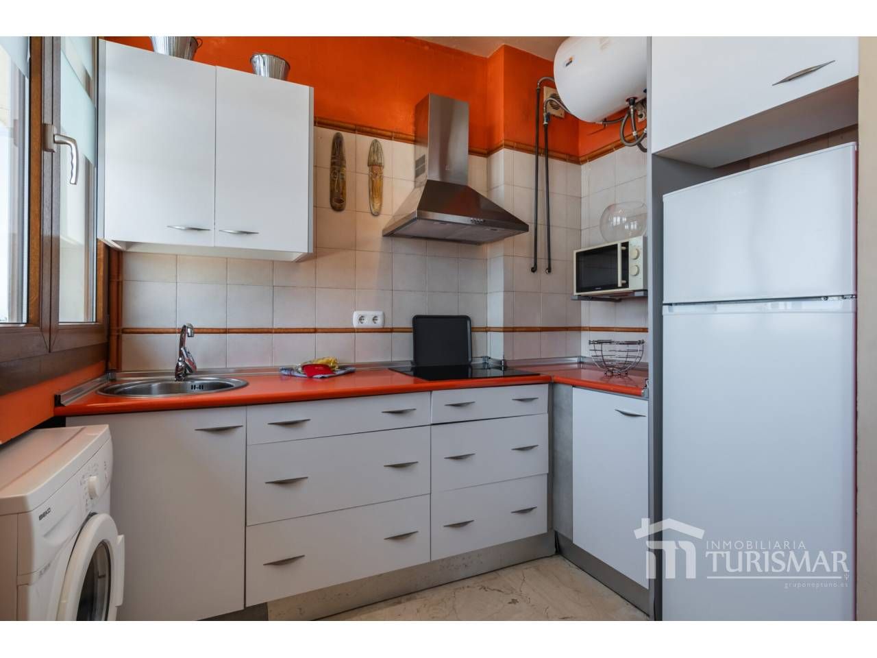 Cuina de Apartament en venda en Ayamonte amb Aire condicionat i Moblat