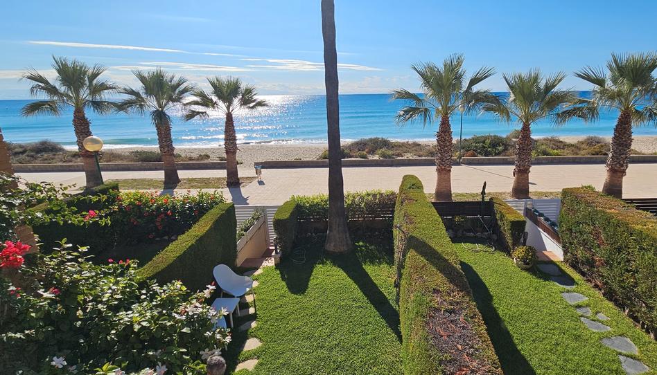 Foto 1 de Casa adosada en venta en Carrer Garbi, Creixell, Tarragona