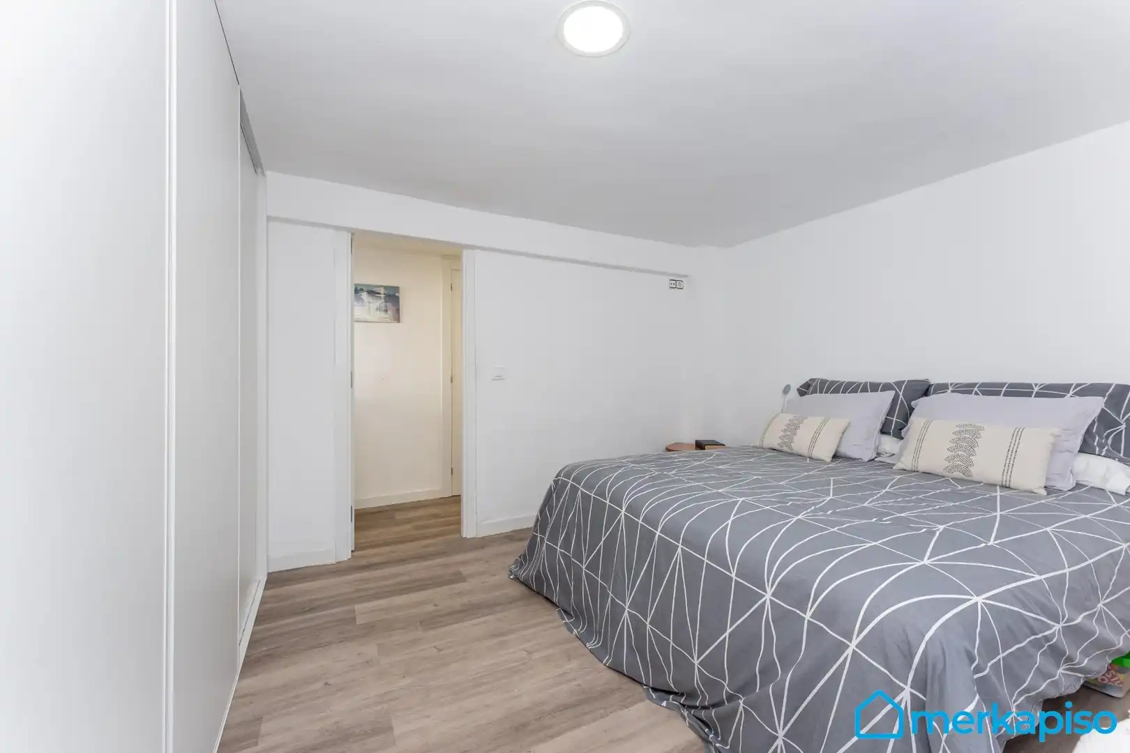 Habitación de Casa o chalet en venta en Viladecans con Piscina comunitaria