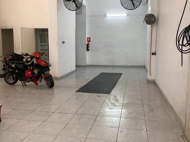 Local comercial en Alquiler en Urizar Kalea, 24 en Iralabarri