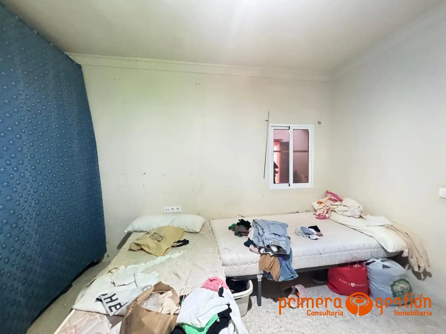 Habitación de Casa o chalet en venta en Carmona