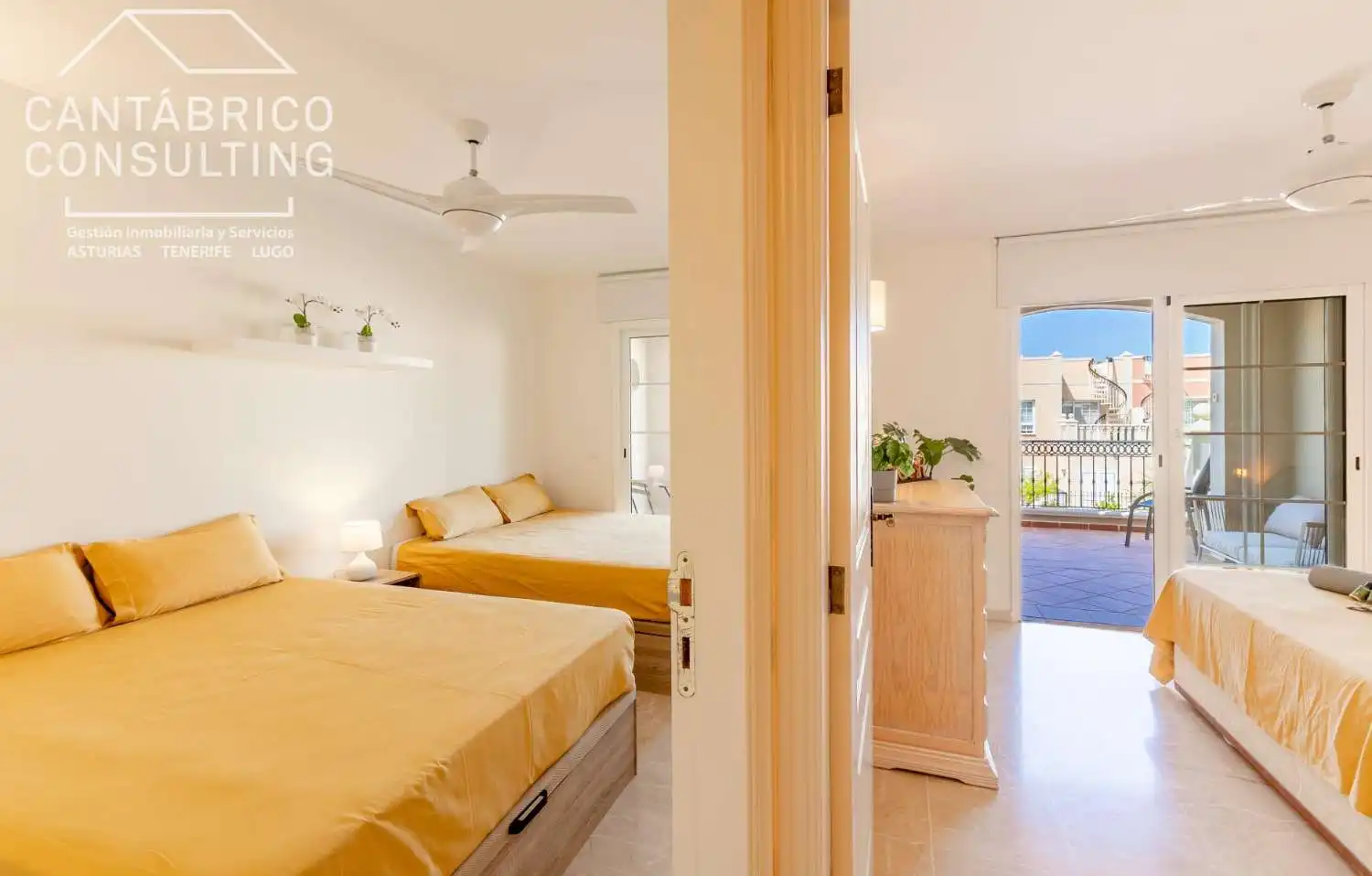 Bedroom of Duplexes for sale in Arona
