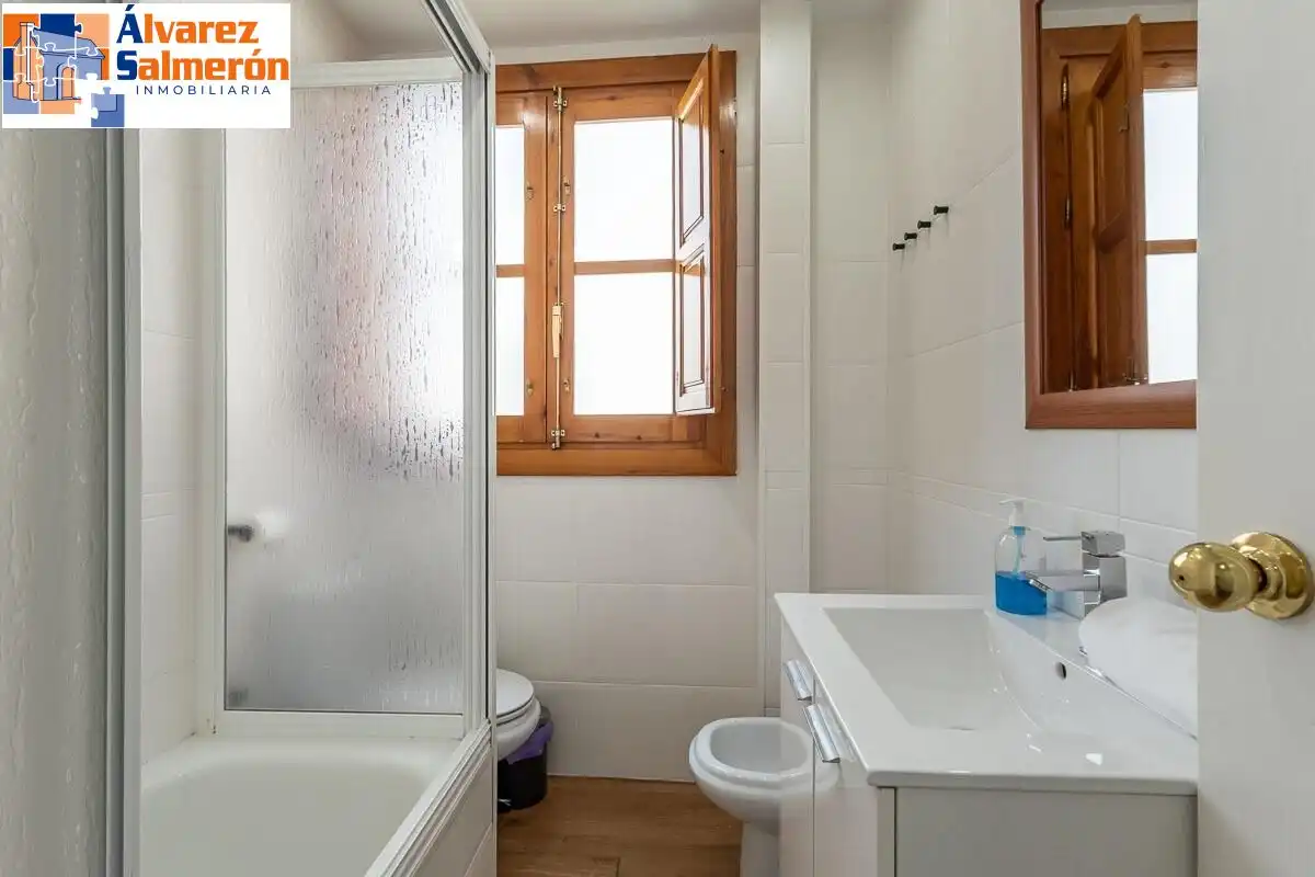 Baño de Piso en venta en Granada