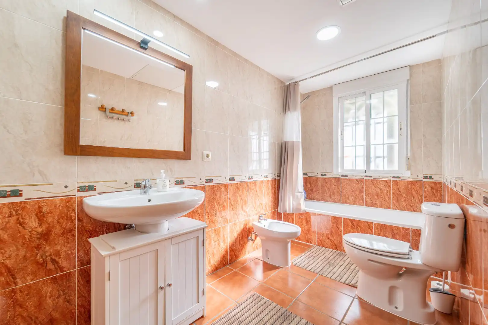 Villa mit Garten zum Verkauf in Calle Abedul, imagen 16