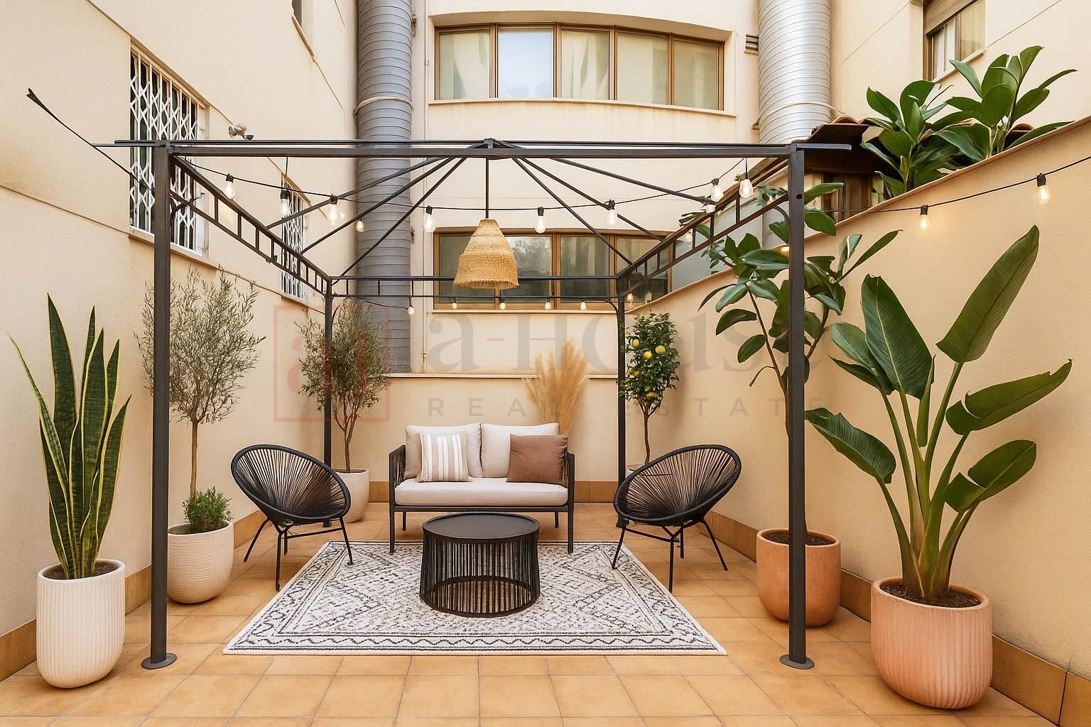 Terrace of Flat for sale in  Barcelona Capital  with Heating, Private garden and Parquet flooring