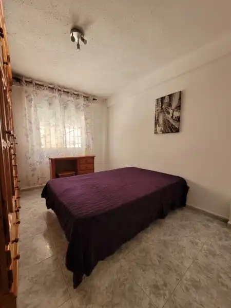 Flat for sale in Calle San Martín, 7, La Florida - Parque Norte