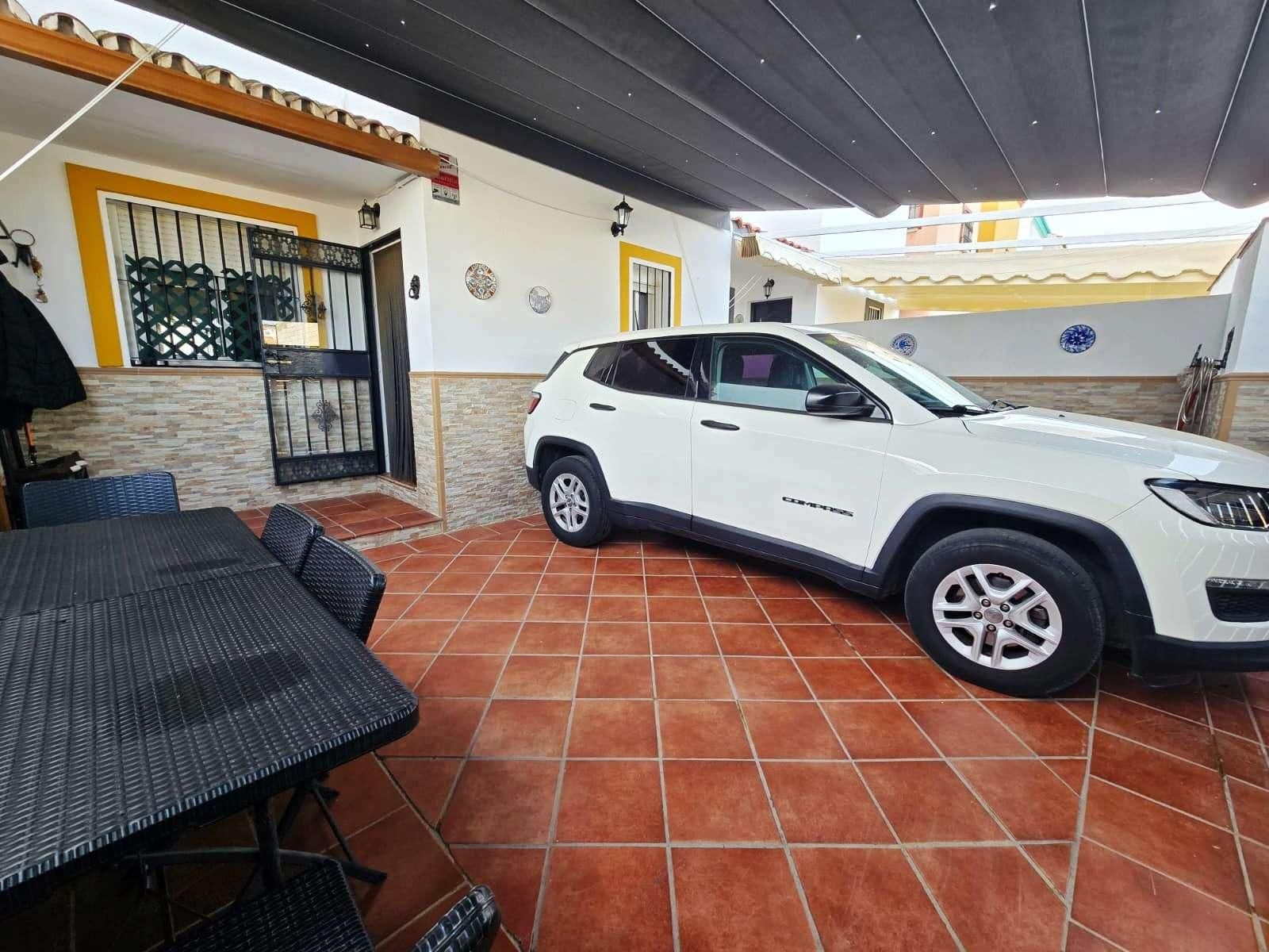 Vista exterior de Casa adosada en venta en Bollullos de la Mitación con Aire acondicionado, Terraza y Trastero