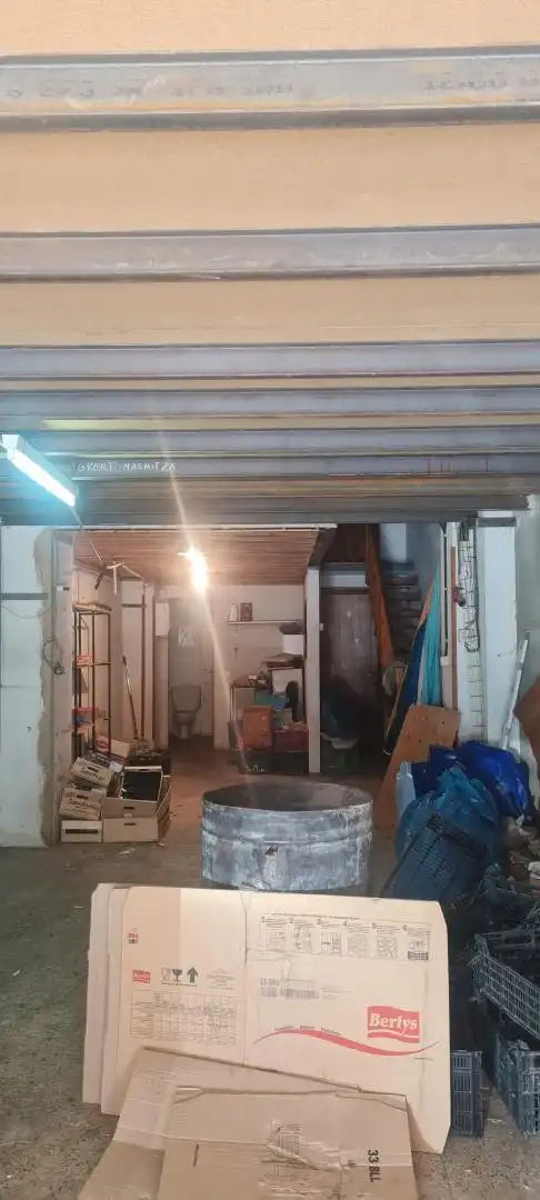 Local comercial en venda a de Josep Mª Pellicer 43, imagen 2