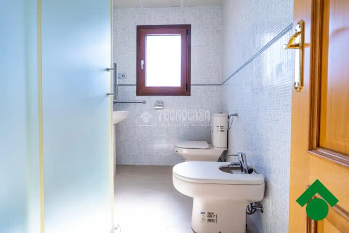 Baño de Piso en venta en Pinos Puente