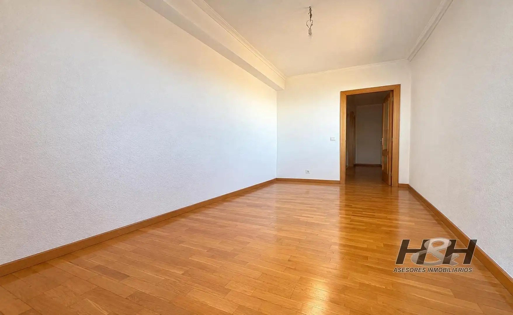 Penthouse with pool for sale in Camins al Grau, imagen 22