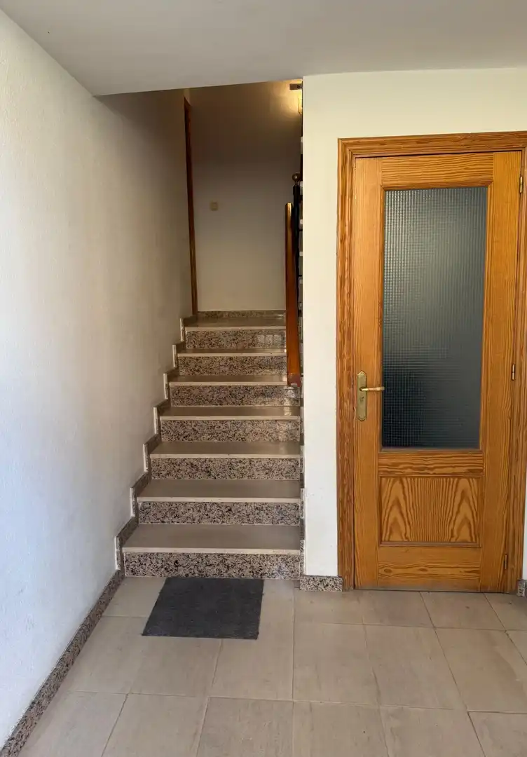 Flat for sale in Candeleda  with Air Conditioner and Heating