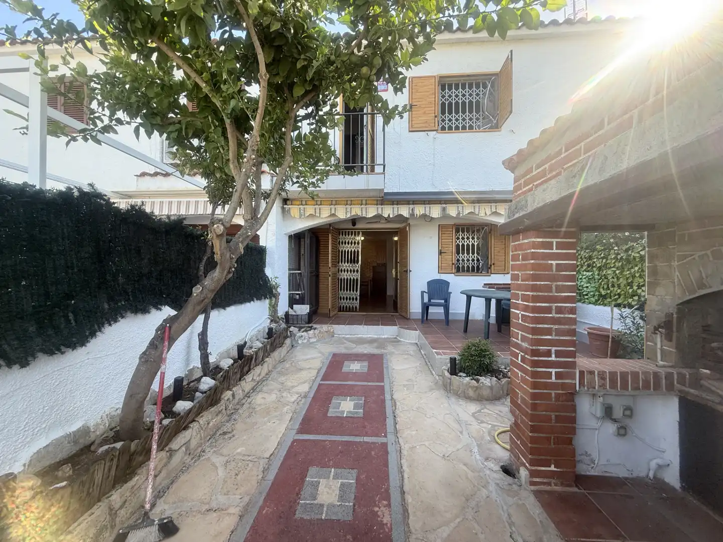 Garten von Einfamilien-Reihenhaus zum Verkauf in Creixell mit Klimaanlage, Heizung und Terrasse