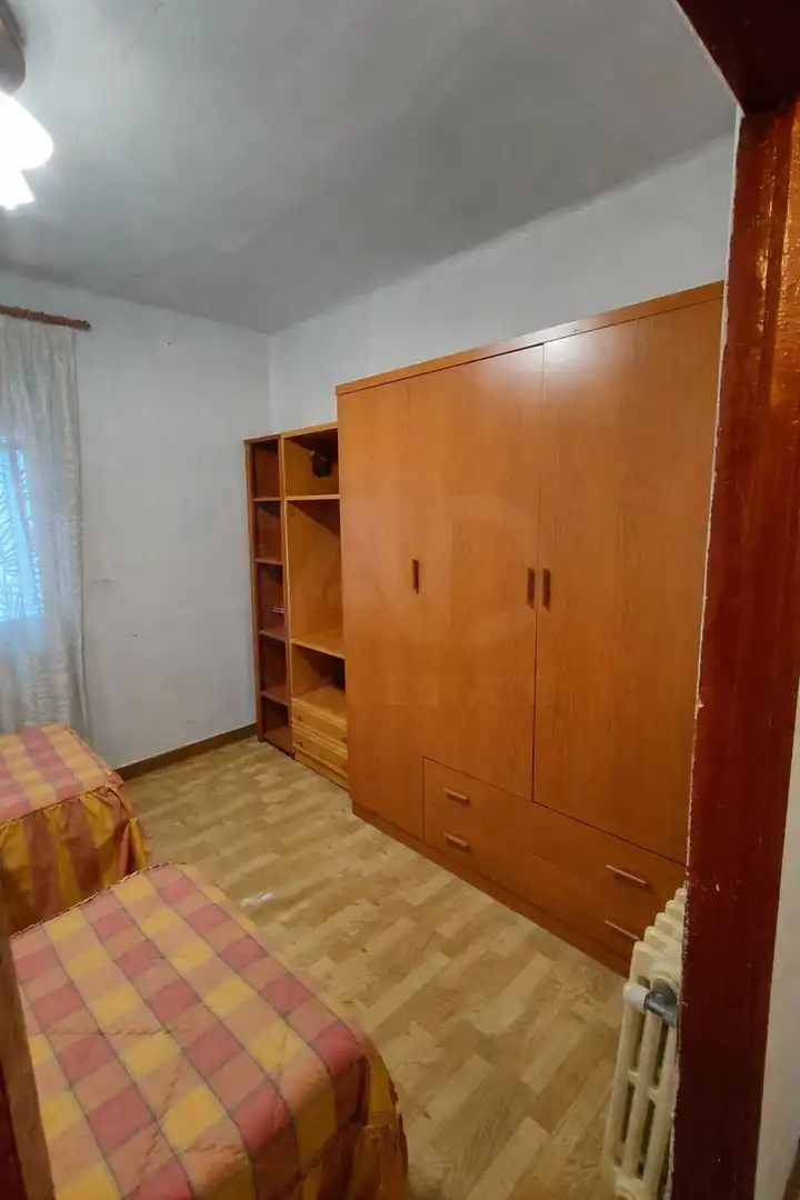 Habitación de Piso en venta en Valladolid con Calefacción y Terraza