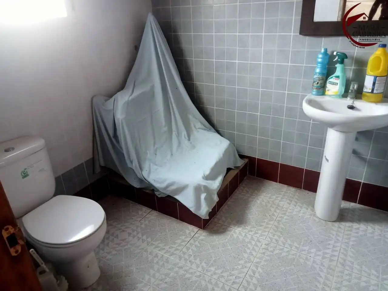 Baño de Finca rústica en venta en La Font d'en Carròs con Jardín privado y Amueblado