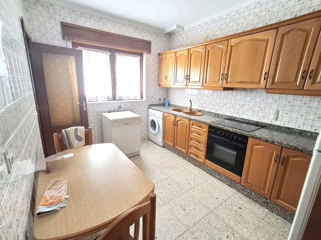 Küche von Einfamilien-Reihenhaus zum Verkauf in La Roda mit Klimaanlage, Heizung und Terrasse