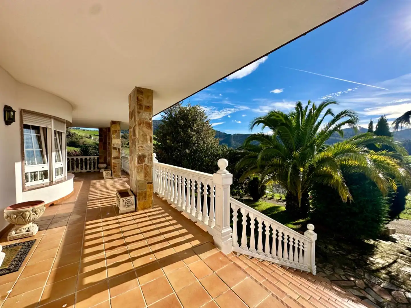 Terrassa de Casa o xalet en venda en Valdés - Luarca amb Calefacció, Jardí privat i Terrassa