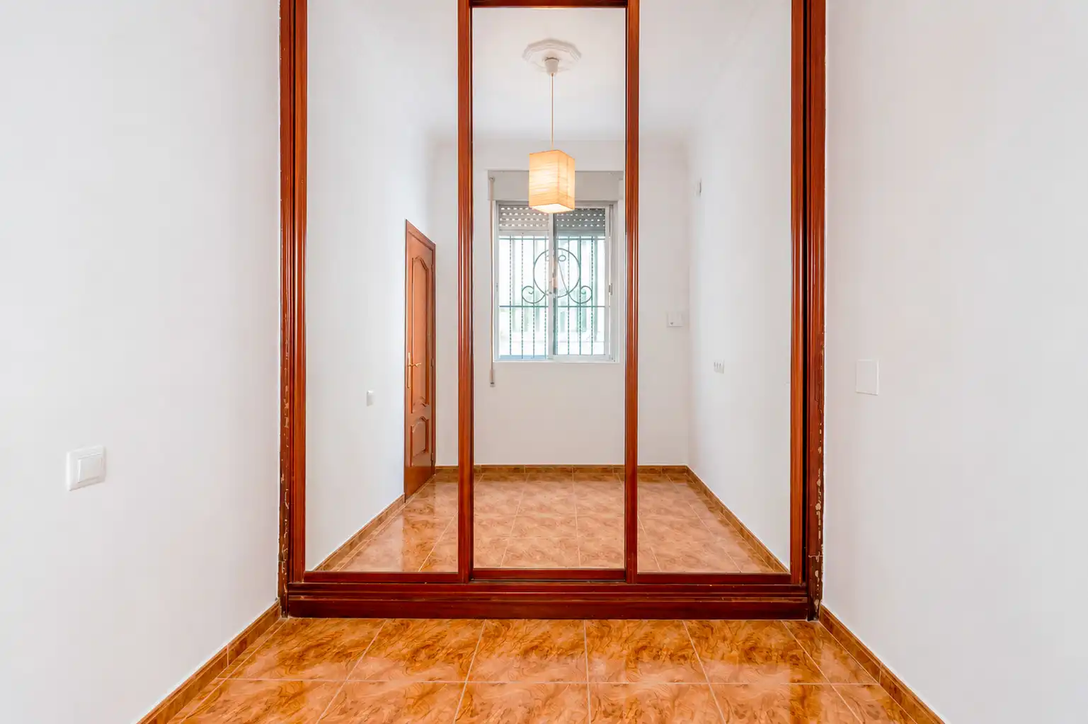 Bedroom of Ground floor for sale in Madrid  with Furnished