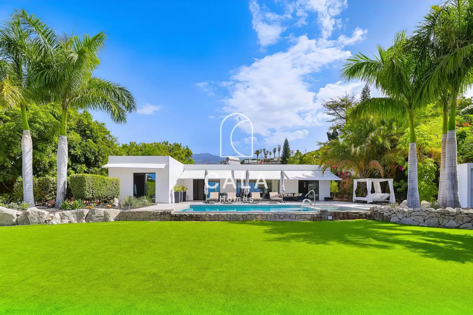 Exterior view of Houses for sale in Marazul - Ricasa