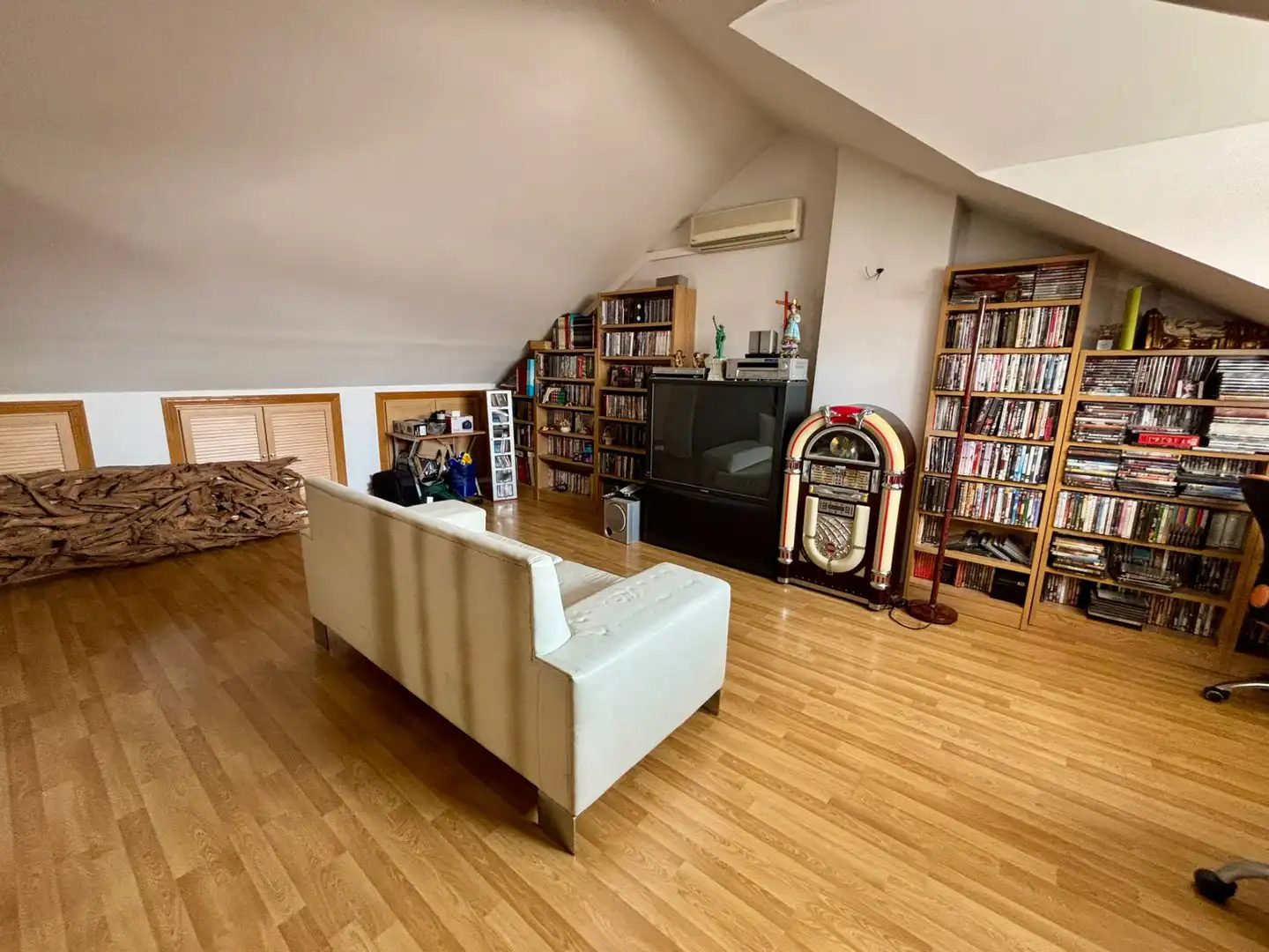 Sala de estar de Casa adosada en venta en Parla con Aire acondicionado, Calefacción y Jardín privado