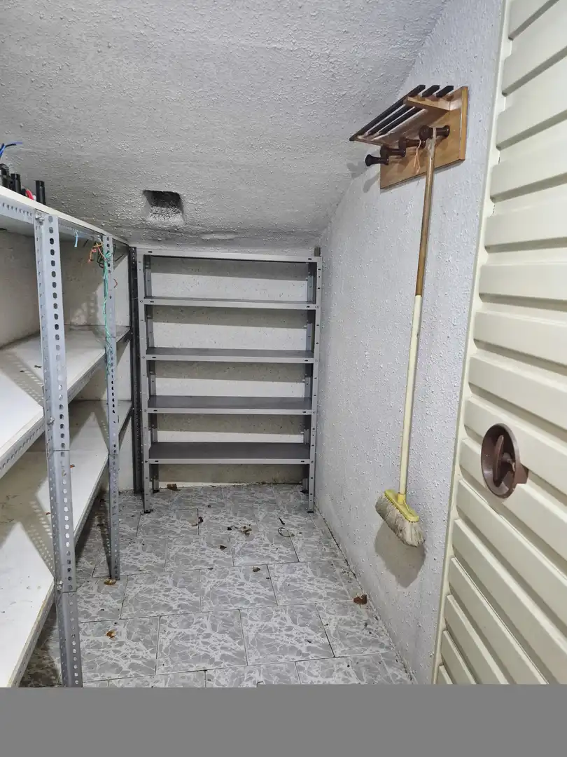 Piso en venta en Avilés con Calefacción, Parquet y Trastero