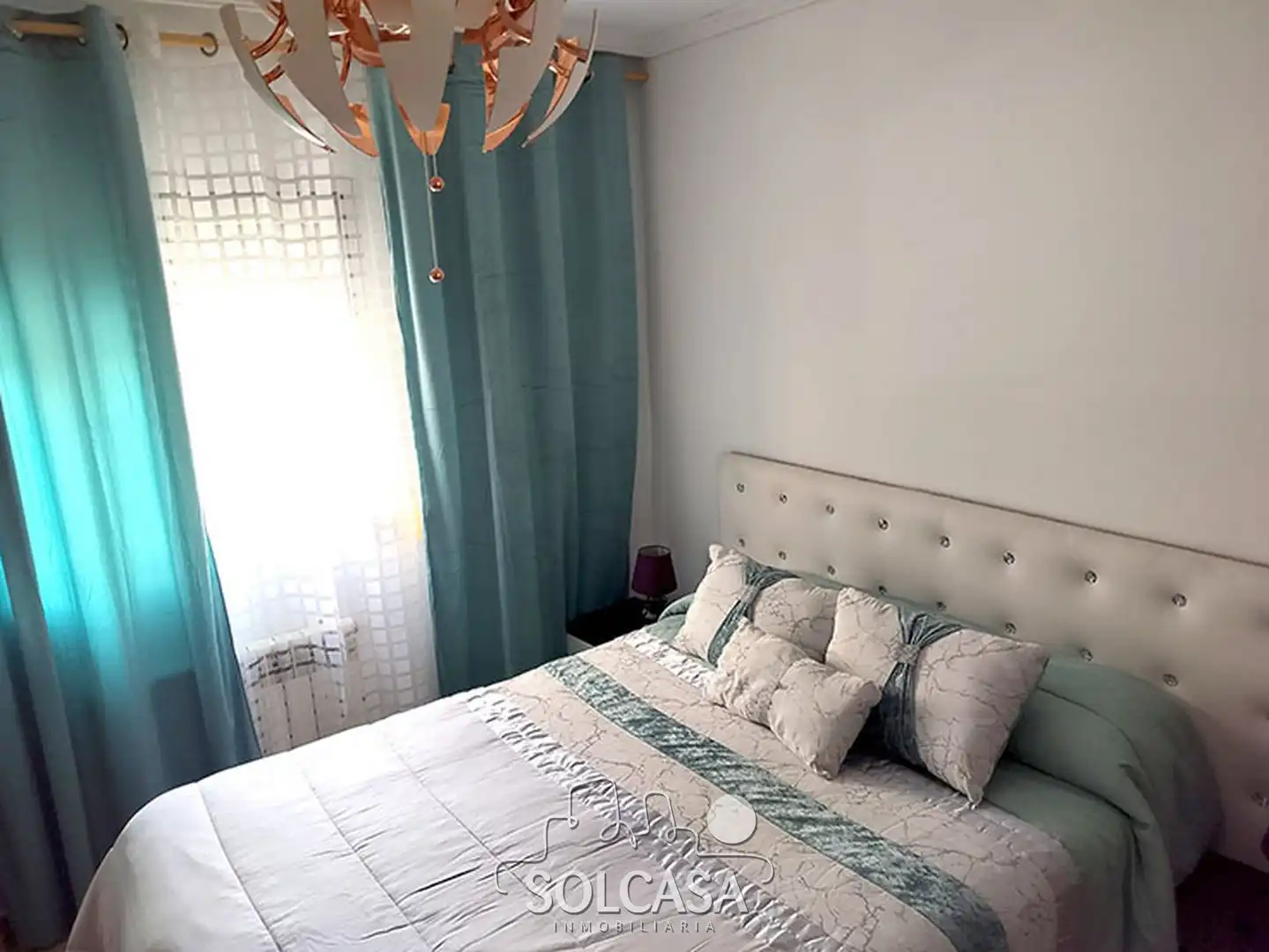 Habitación de Piso en venta en Valladolid con Calefacción, Parquet y Trastero